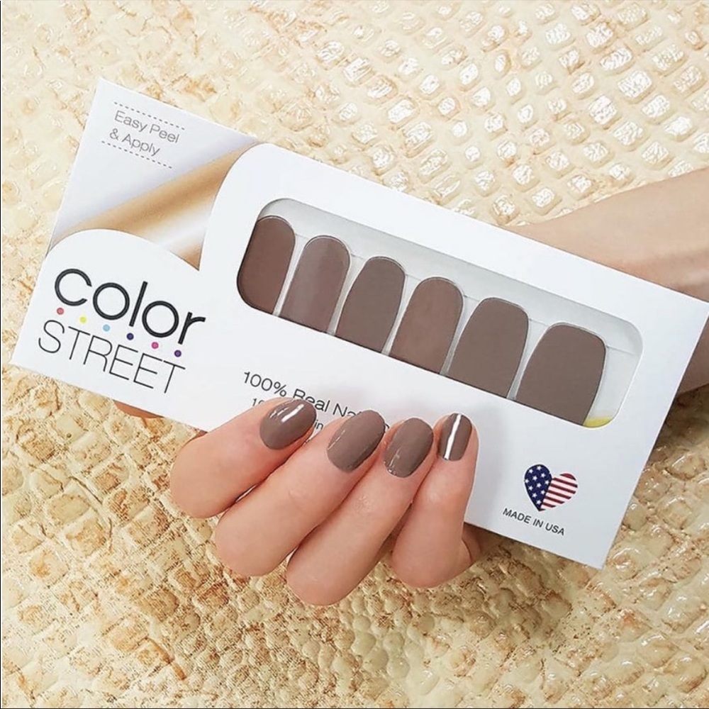 *Retired* Color Street: Upper East Side | Neutral Brown Solid Classic Crème - Picture 2 of 9
